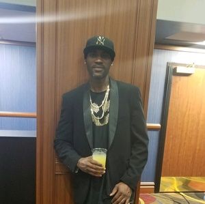 Meet your Posher, Terry